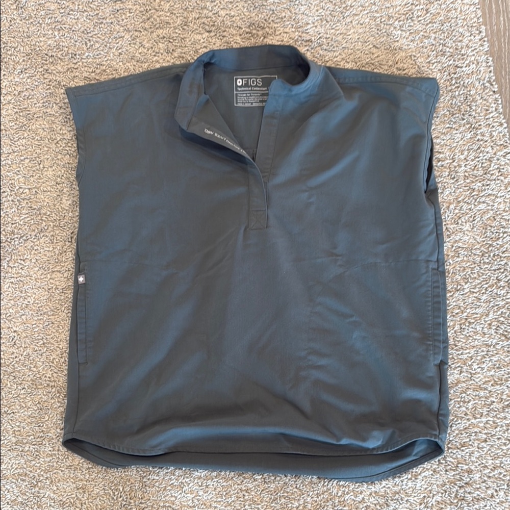 XS figs scrub top mandarin collar